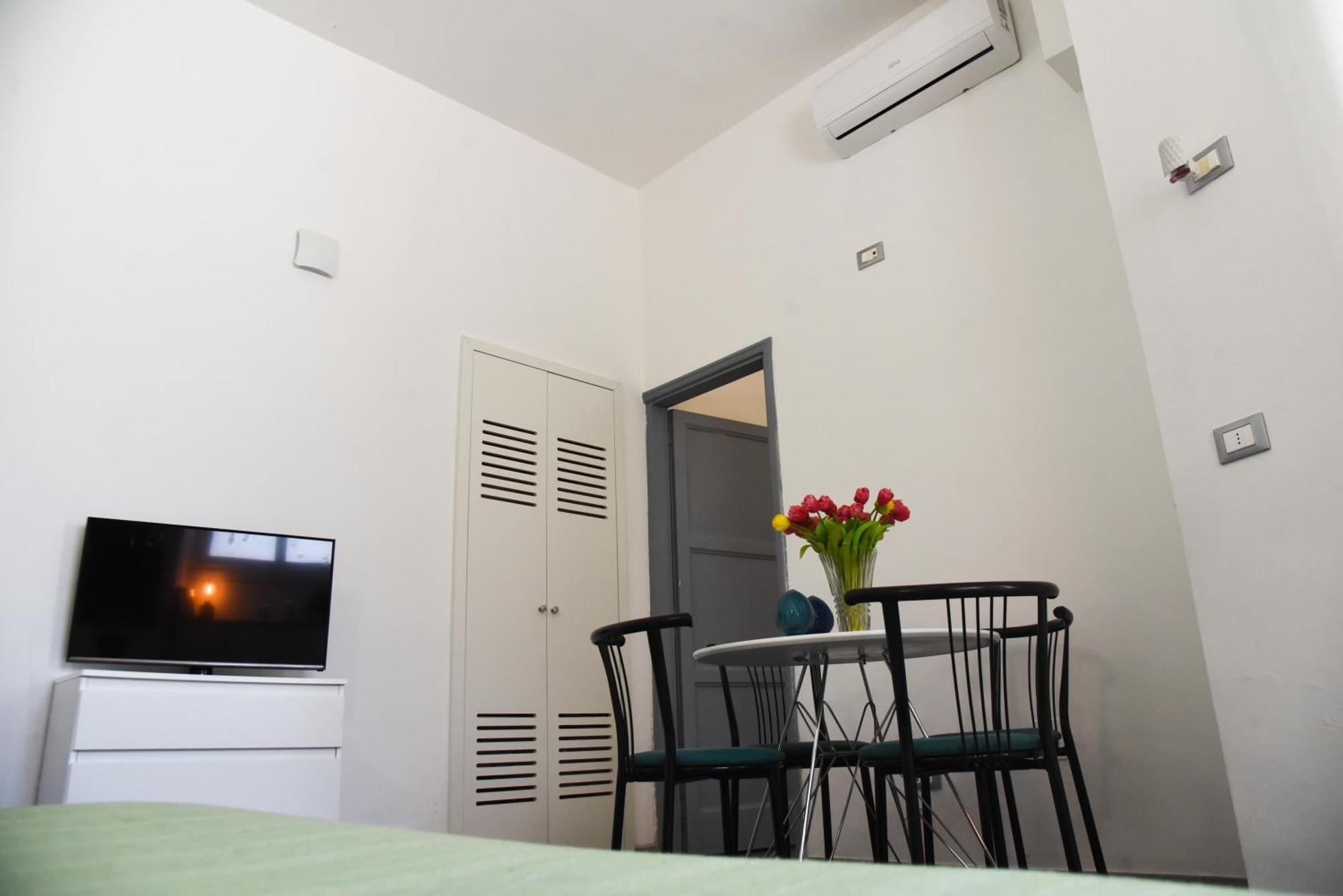 Ferienwohnung Viabalduini2 Lecce Exterior foto